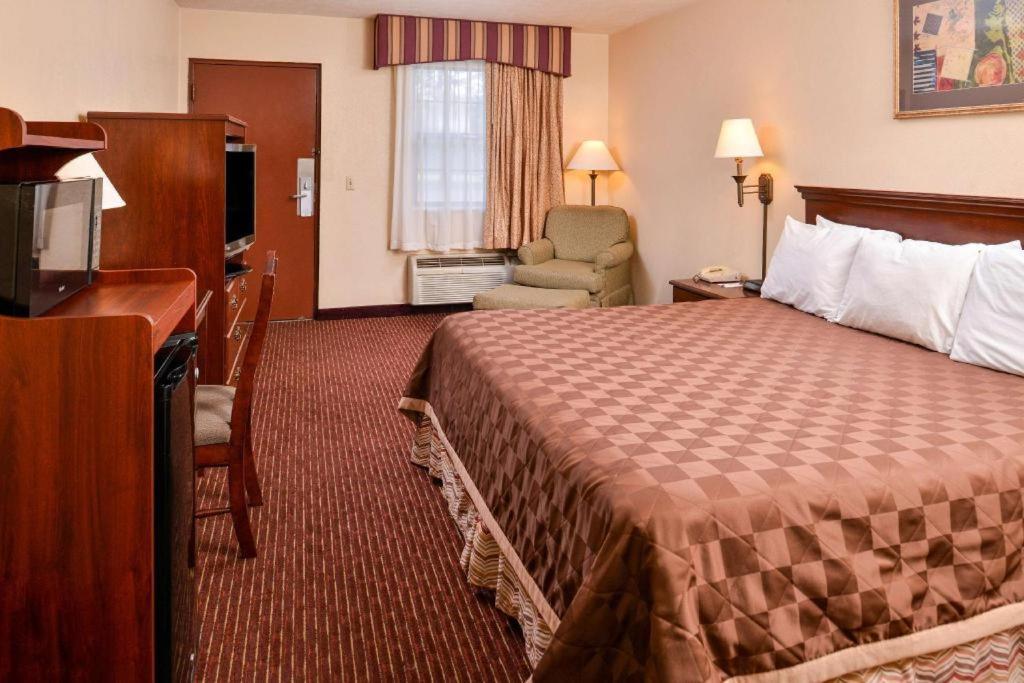 Americas Best Value Inn Alliance Zewnętrze zdjęcie