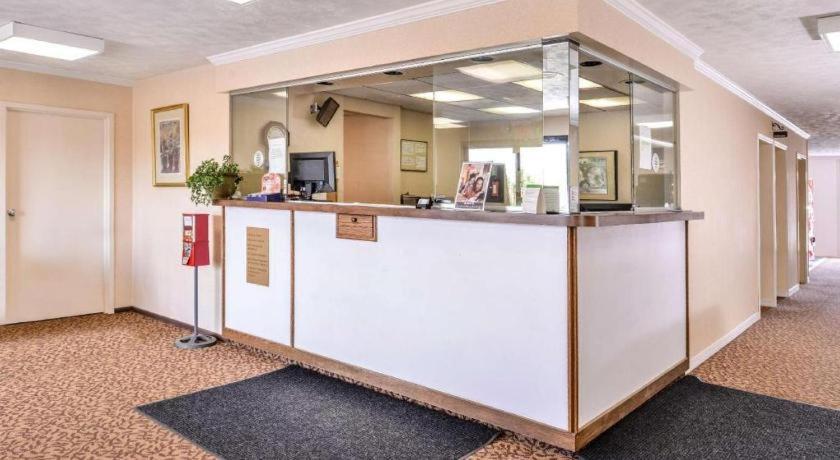 Americas Best Value Inn Alliance Zewnętrze zdjęcie